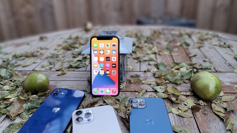 Sửa điện thoại iPhone 12 Mini lỗi sạc không vào Hải Phòng