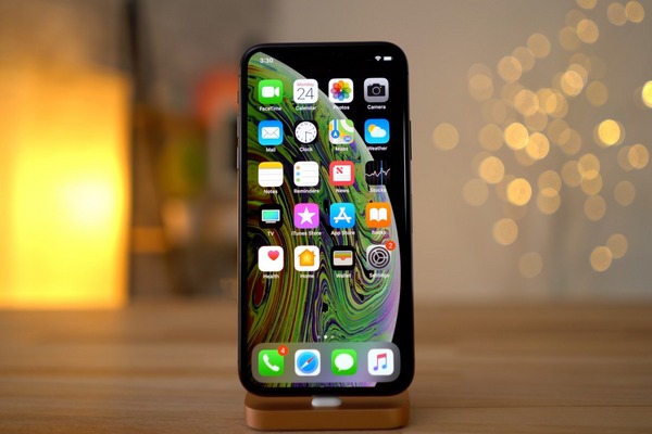 Thay kính lưng điện thoại iPhone XS Hải Phòng