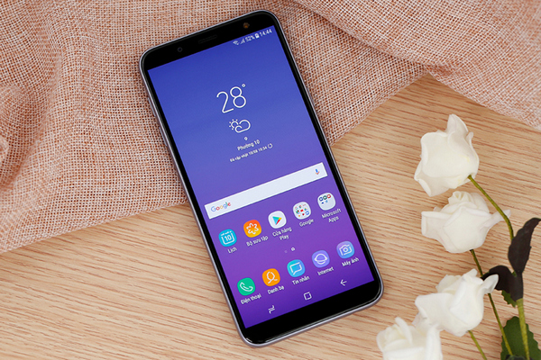 Thay màn hình điện thoại Samsung J6 Hải Phòng giá rẻ