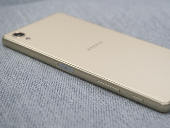 Thay mặt kính cảm ứng điện thoại Sony X Hải Phòng